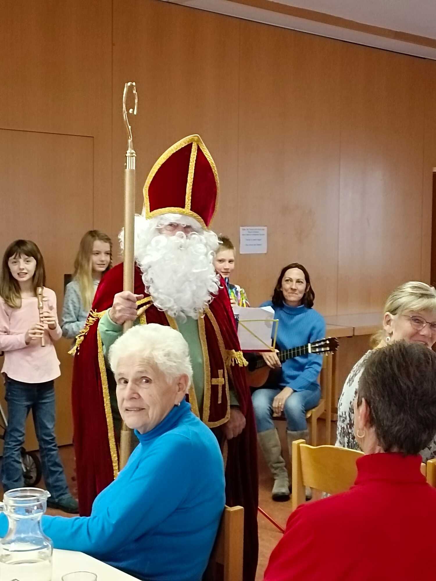 Begegnungsnachmittag mit dem Nikolaus