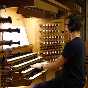 Gerhard Raab bei der Probe für den Raumklang 2018 im Linzer Mariendom