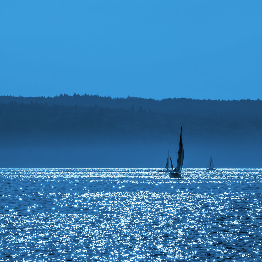 Segelboote auf dem Wasser