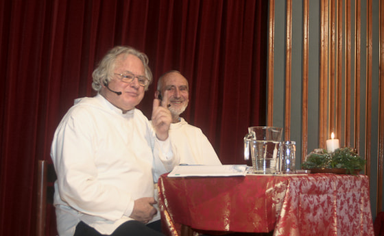 P. Johannes Pausch (l.) und Br. David Steindl-Rast