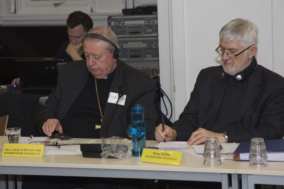 Bischof Ludwig Schwarz (l.) und Heinz Hödl als Vertreter der KOO.