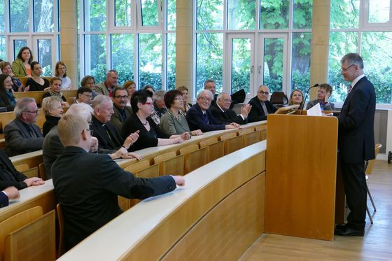 Vortrag von Prof. em. Dr. Friedhelm Mennekes SJ