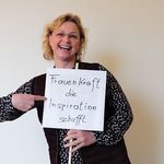 Frauenkraft die Inspiration schafft