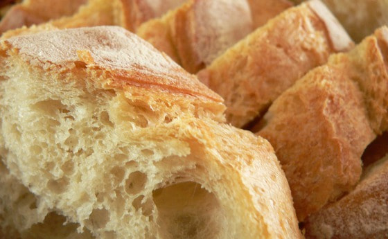 Beim Brot brechen erkannten sie ihn