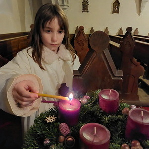 Adventmarkt der Pfarre