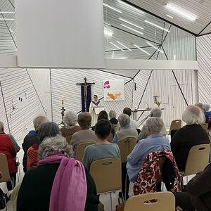 gemeinsam Gottesdienst feiern