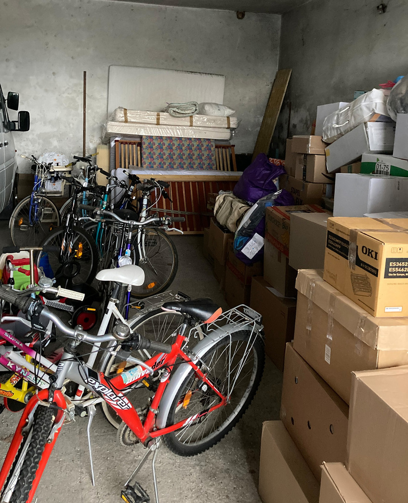 Blick auf die Sammlung von Waren aller Art für die Hilfsorganisation ORA in Andorf