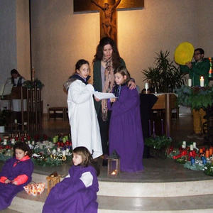 Adventkranzweihe und Schmankerlmarkt