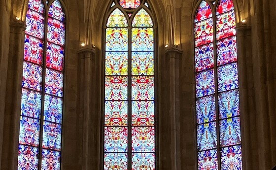 Glasfenster von Gerhard Richter