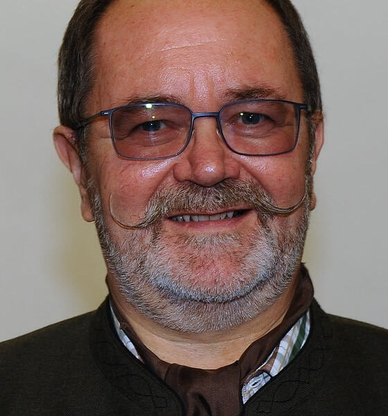  Wilfried Reisenberger