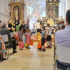 Kindergartenmesse u. Tortensonntag