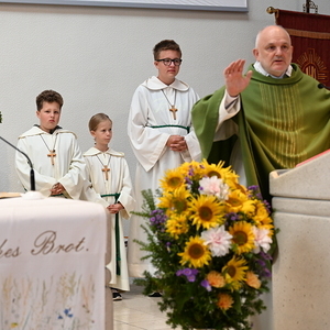 Ortskaplan P. Markus Zimmermann beim Evangelium