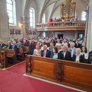Die Jubelpaarfeier der Pfarrgemeinde Esternberg fand heuer am 25. Mai 2026 statt.
