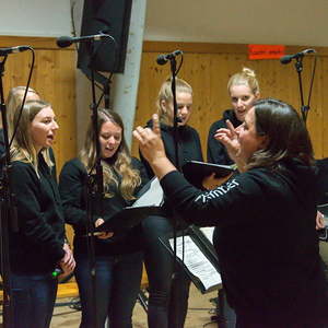 Gedenkfeier  in die Pfarrbaracke Ternberg.Foto: Haijes