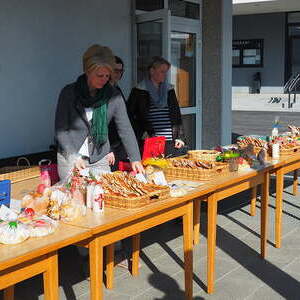 Ostermarkt der Mütterrunde      