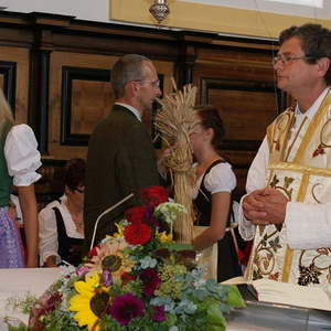 Erntedankfest mit Pfarrfoto