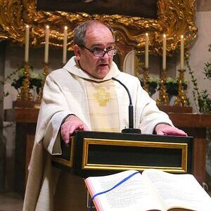 P. Christoph bei der Predigt