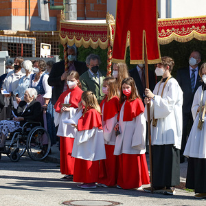 Prozession durchs Pfarrgebiet