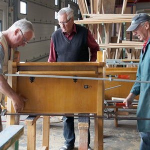 Instandsetzung der Kirchenbänke 31. Mai 2016