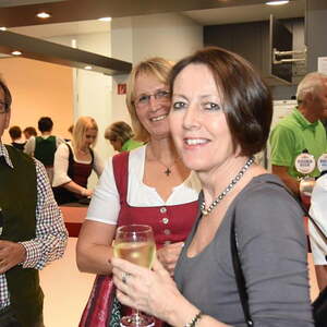 Gute Stimmung beim Ottnanger Pfarrball im Pfarrzentrum St. Stephanus