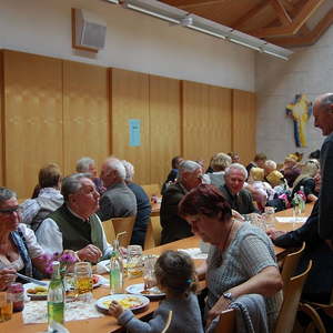Erntedank-Festgottesdienst und Pfarrfest