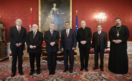 Treffen der Vertreter der christlichen, muslimischen und jüdischen Religionsgemeinschaften bei Bundespräsident Heinz Fischer.