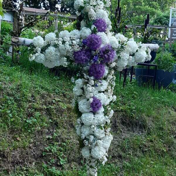 Maiandacht im Klostergarten