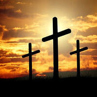 Ostern, Kreuze Sonnenuntergang / © pixabay.com