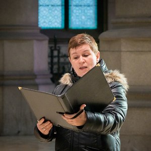 Kantorinnenschola des Konservatoriums für Kirchenmusik der Diözese Linz (Leitung: Andreas Peterl)