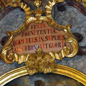 Schrifttafel, Hauptaltar