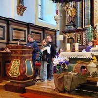 Familienmesse Komm mit zum Licht