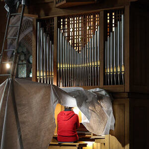 Polieren im Mariendom