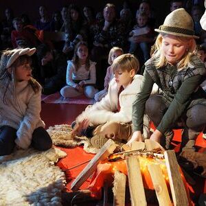 OLYMPUS DIGITAL CAMERA         