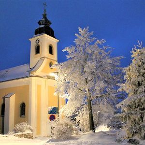 Kirche im Winter