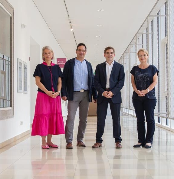 V. l.: Barbara Lanzerstorfer-Holzner, Klemens Hafner-Hanner, Paul Plener, Silvia Breitwieser / © Diözese Linz / Maria Appenzeller Weltsuizidpräventionstag 2025: Junge Menschen in Krisen stärken