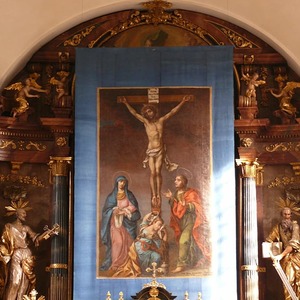 Fastentuch in der Kirche der Pfarrgemeinde Schiedlberg