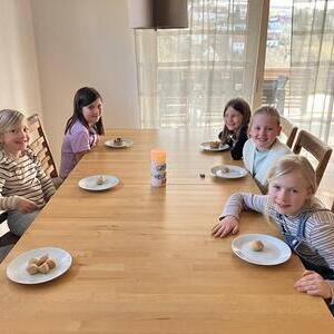 Zuhause in der Tischmutterstunde