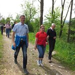 Spirituelle Wanderung zur Römerkirche in Aurachkirchen und Gottesdienst mit Bischof Manfred Scheuer