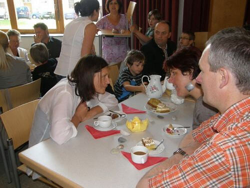 Lasst euch als lebendige Steine aufbauen