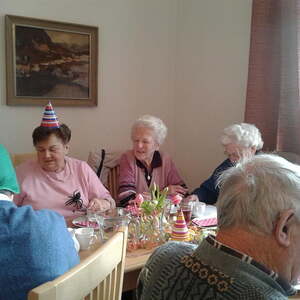 Faschings-Seniorenrunde mit Musik und Gesang