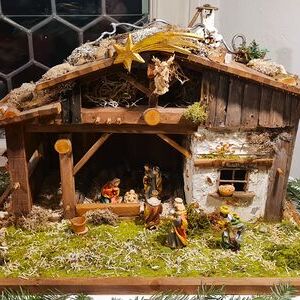 'Heimatkrippe' von Stadler Martin aus Straßham 2010 gefertigt