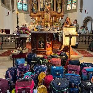 Schultaschen und Kindergartentaschen- und Rucksack Segnung