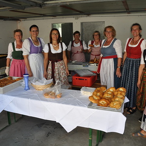 Verabschiedung Kaplan Kinsley, Kräuterweihe und Goldhauben Einladung