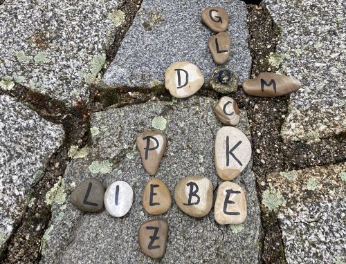 Steine-Scrabble / Foto: Ingrid Penner Steine-Scrabble