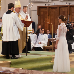 Jungfrauenweihe Bernadette Lang 15 August 2022 im Dom zu Salzburg