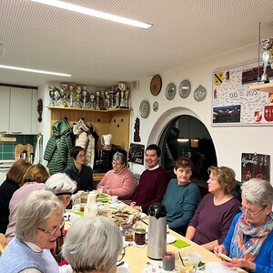 Die KFB lädt anschließend zum leckeren Frühstück. 