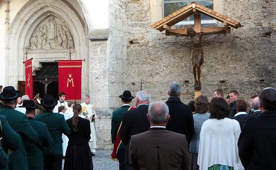 Erntedankfest 2019, Einweihung Kreuz am Kirchhof / (c) Günther Portenschlager
