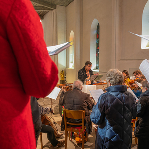 Der Gottesdienst wurde musikalisch mitgestaltet vom Kirchenchor sowie Orchester