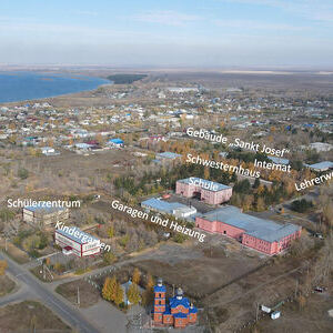 Einblicke in den Schulalltag und in das Leben in der Steppe Kasachstans.