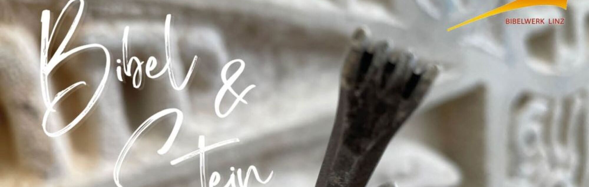 Bibel und Stein